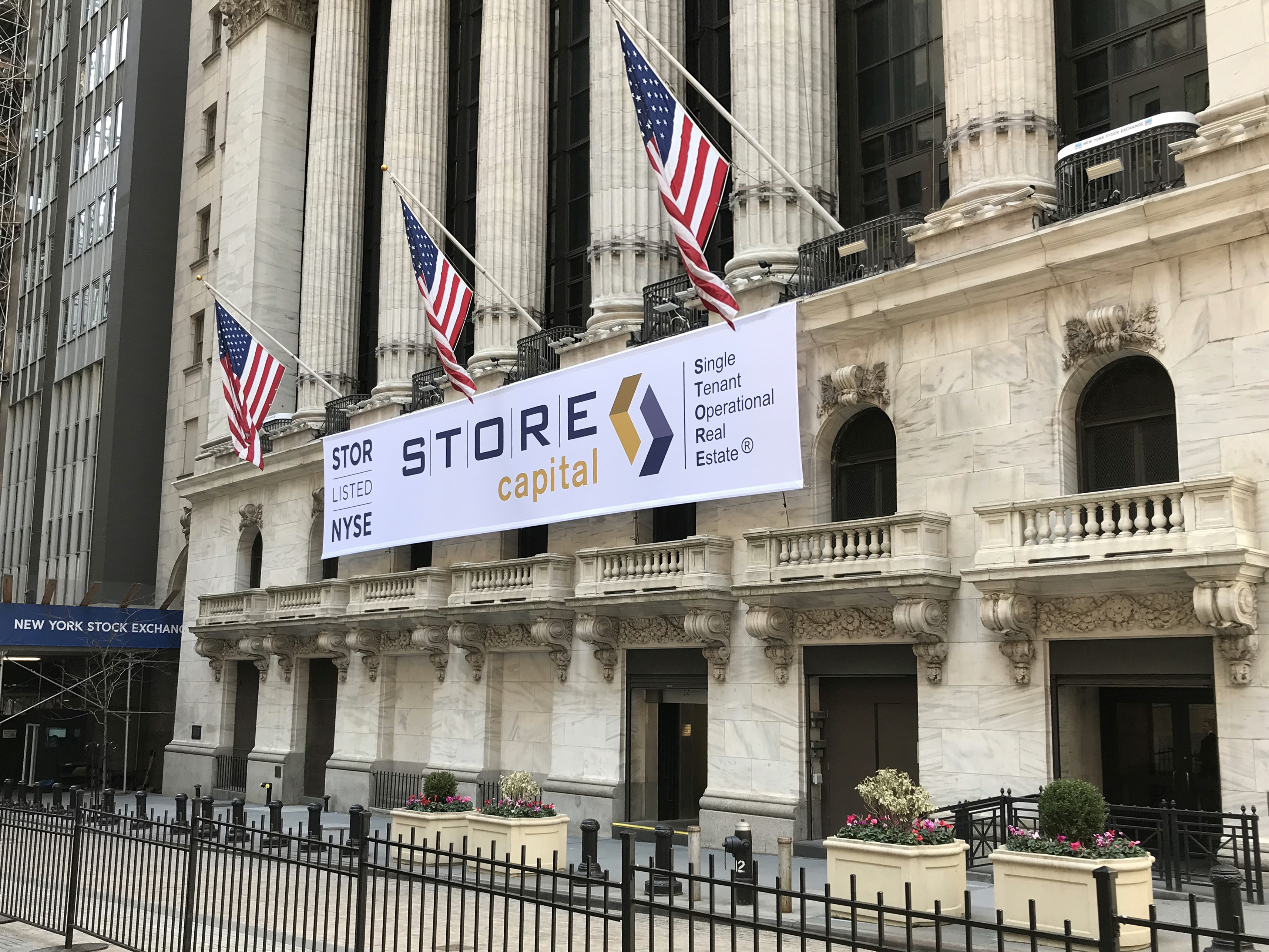 Store capital store stock